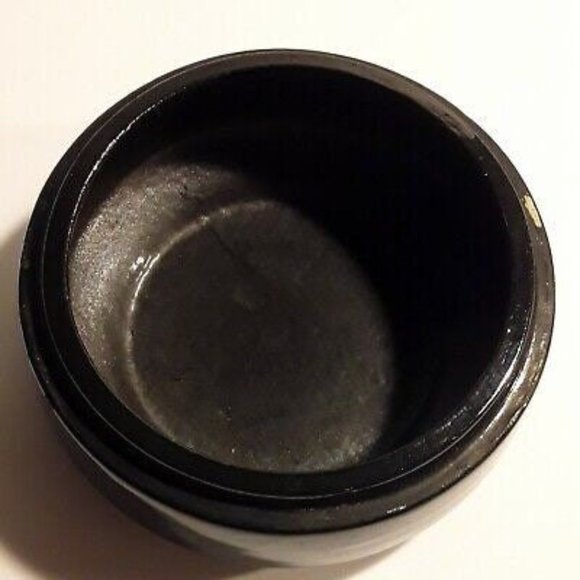 Vintage Japanese Lacquer over Porcelain Box - Picture 3 of 6